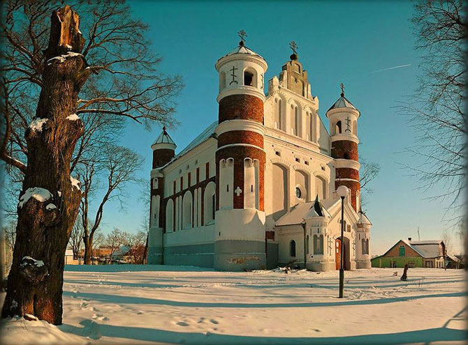 The church of the Birth of the Virgin in Muravanka