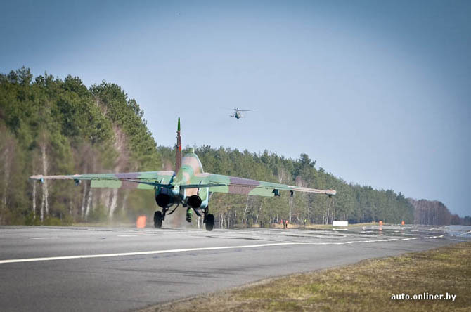 The airplanes and helicopters were landed on highway M1 (Brest region).