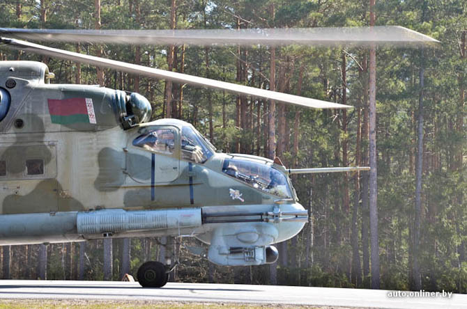 The airplanes and helicopters were landed on highway M1 (Brest region).